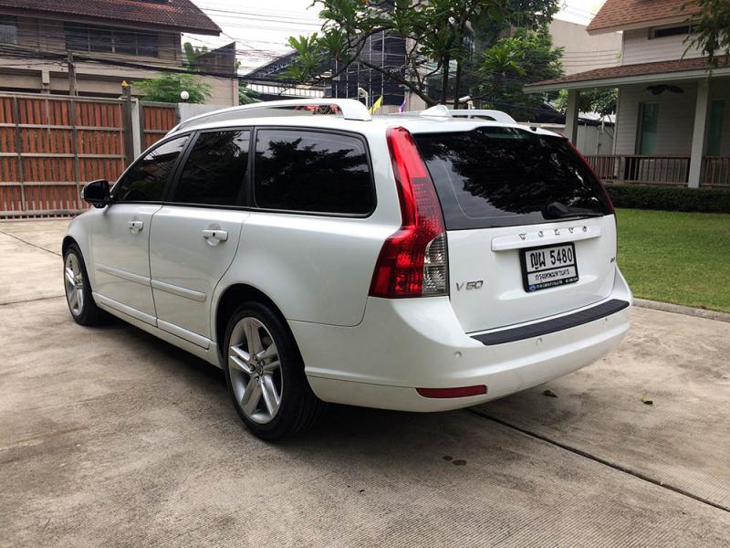 VOLVO V50 2.0 2011