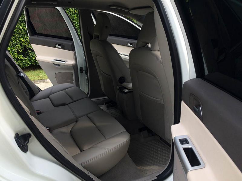 VOLVO V50 2.0 2011