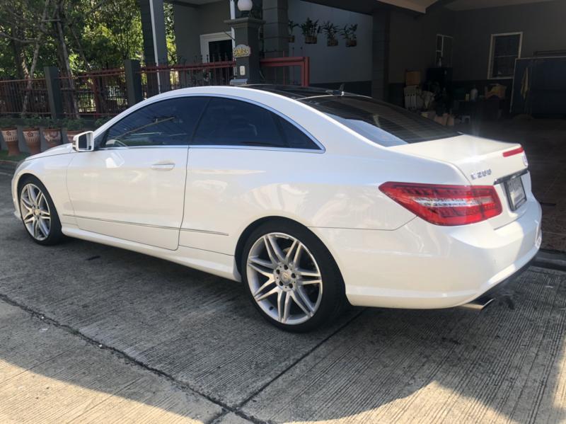 BENZ E200 2013