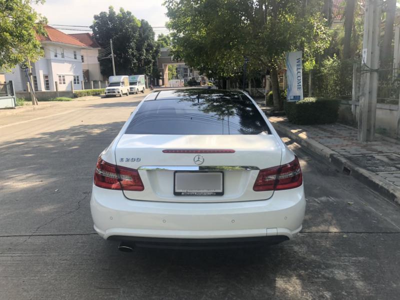 BENZ E200 2013