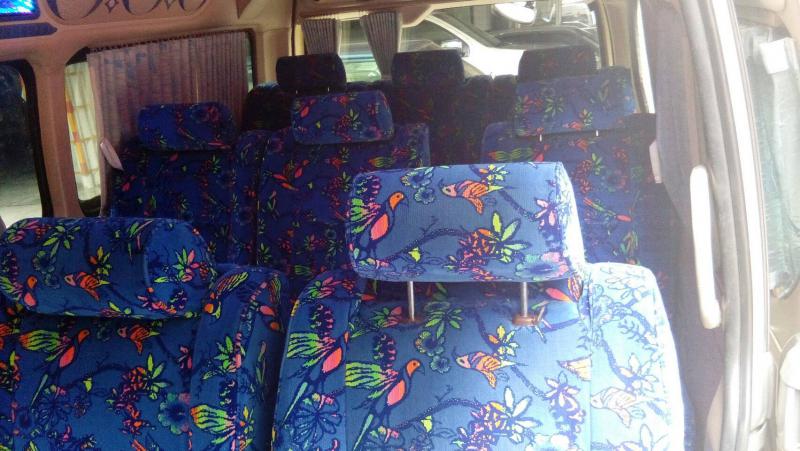 TOYOTA HIACE COMMUTER 2007