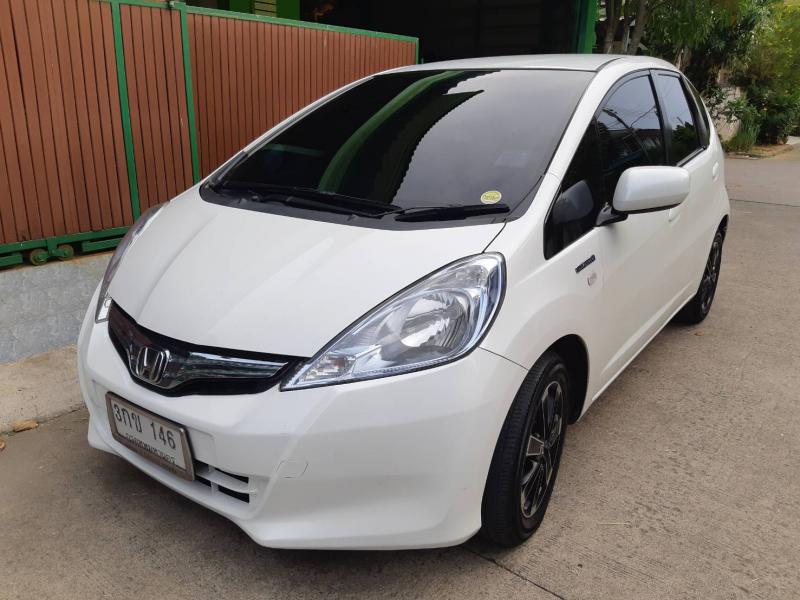 HONDA JAZZ 2013