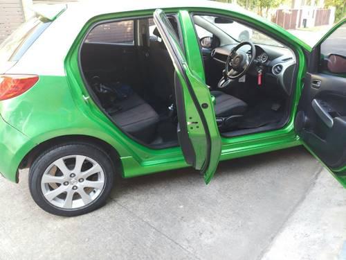 MAZDA 2 2010