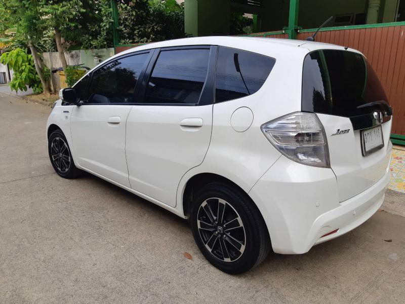 HONDA JAZZ 2013