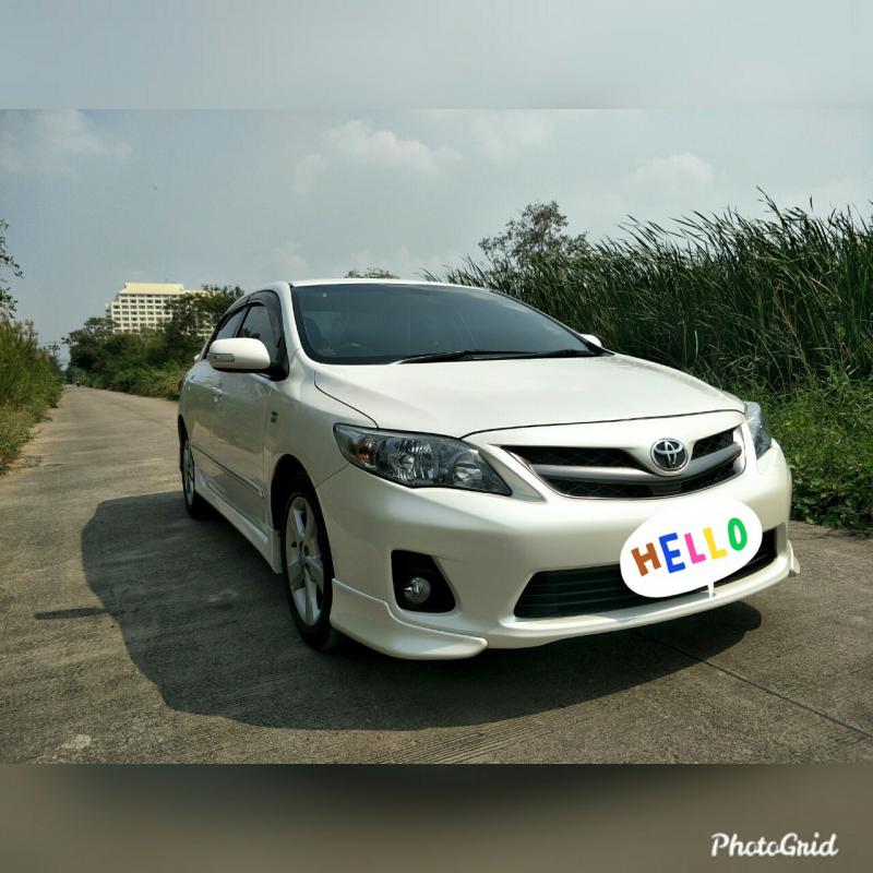 TOYOTA Collora Altis 2.0V  Dual VTT-i 2011