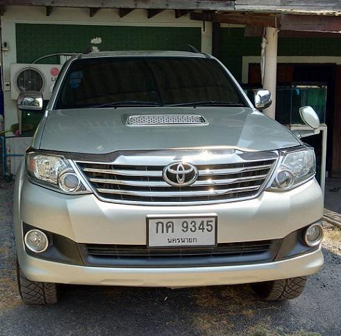TOYOTA Fortuner 2006