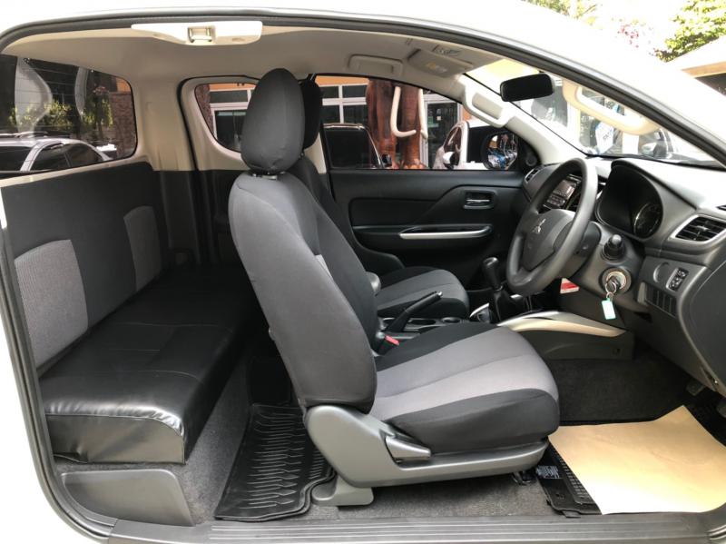 MITSUBISHI TRITON CAB 2.4 GLX PLUS 2019