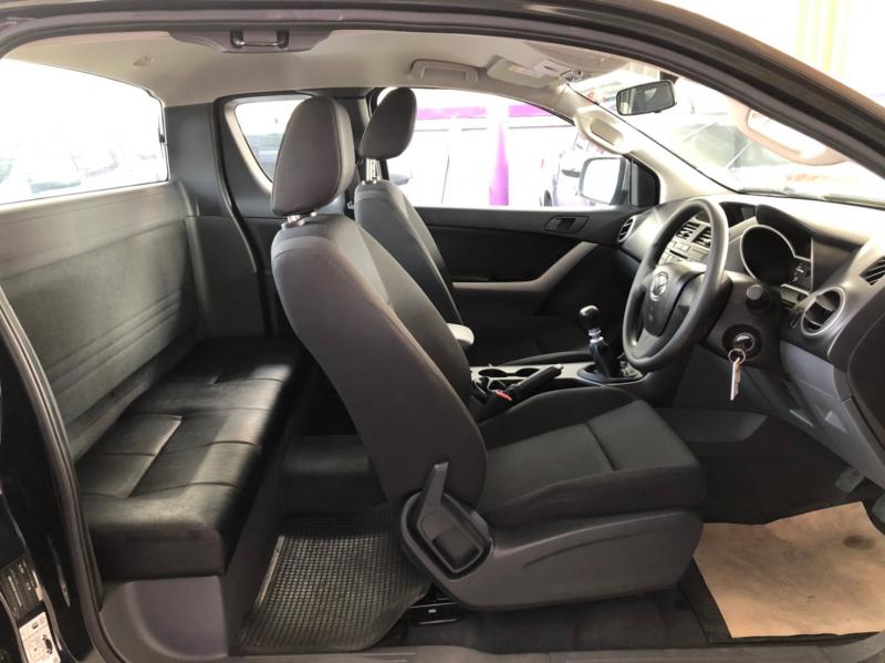 MAZDA BT50 PRO CAB 2.2 HIRACER 2019