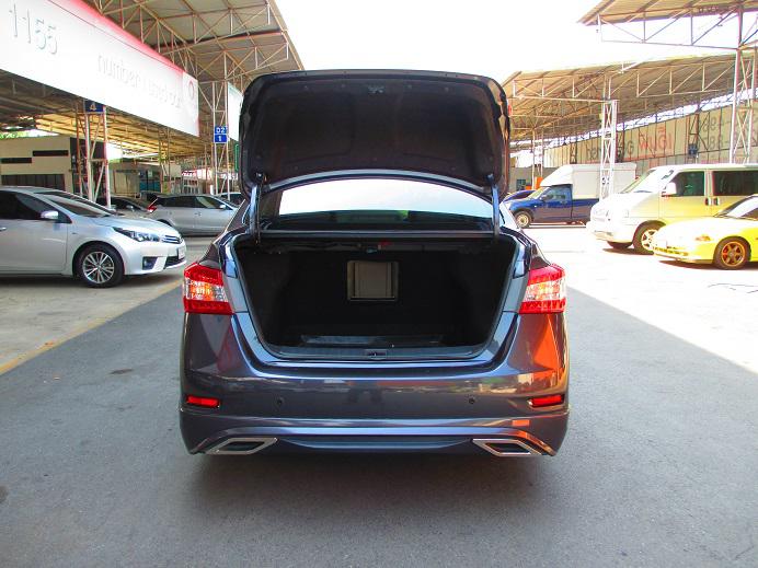 NISSAN SYLPHY 1.8V 2013