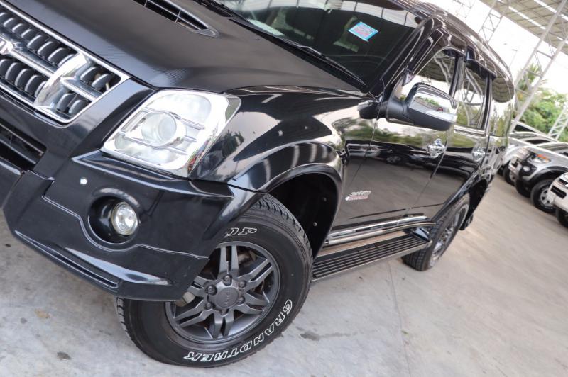 ISUZU isuzu.mu-7 3.0 choiz 2wd 2011