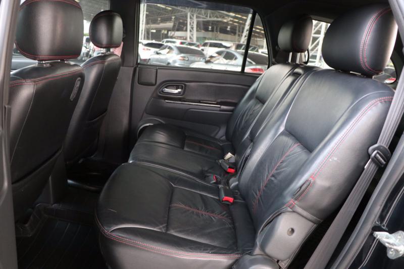 ISUZU isuzu.mu-7 3.0 choiz 2wd 2011