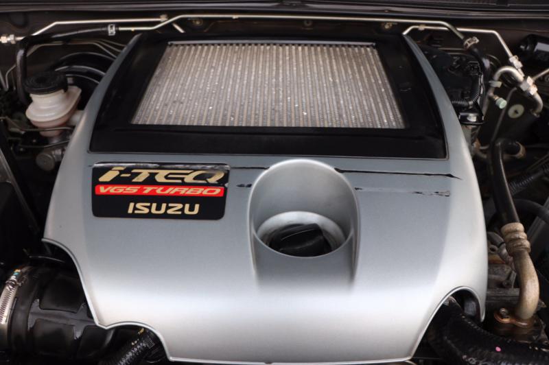 ISUZU isuzu.mu-7 3.0 choiz 2wd 2011