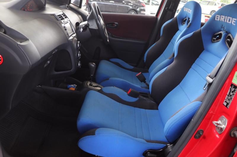 TOYOTA YARIS 2013