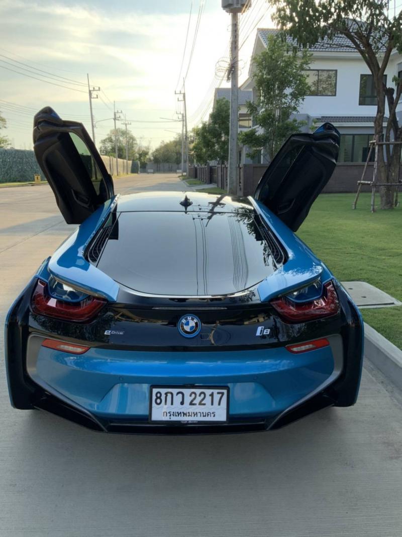 BMW i8 impulse  2016