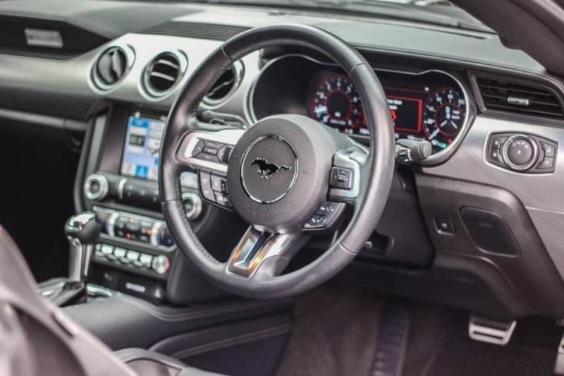 FORD MUSTANG 2.3 ECOBOOST 2019
