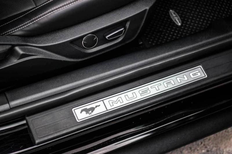 FORD MUSTANG 2.3 ECOBOOST 2019
