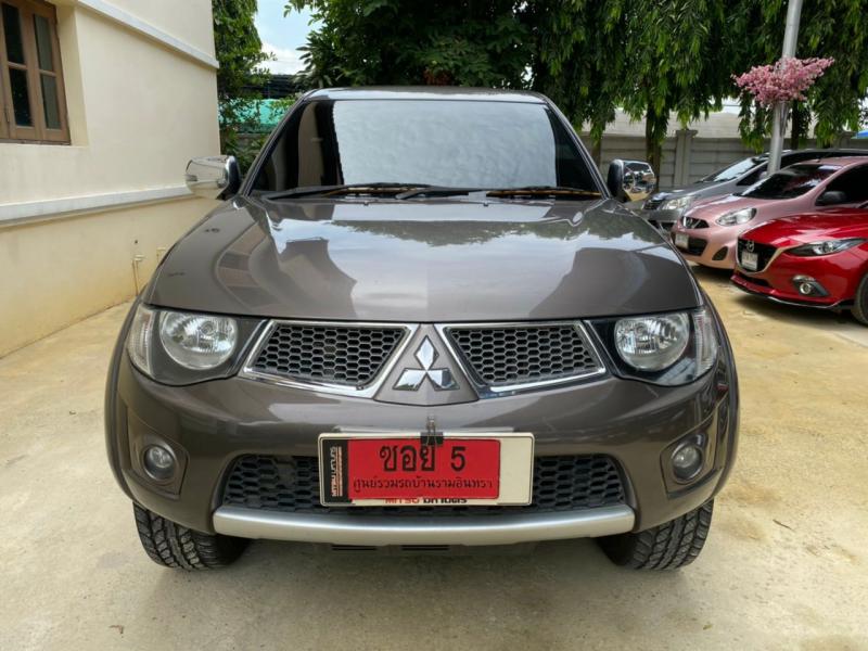 MITSUBISHI TRITON 2015