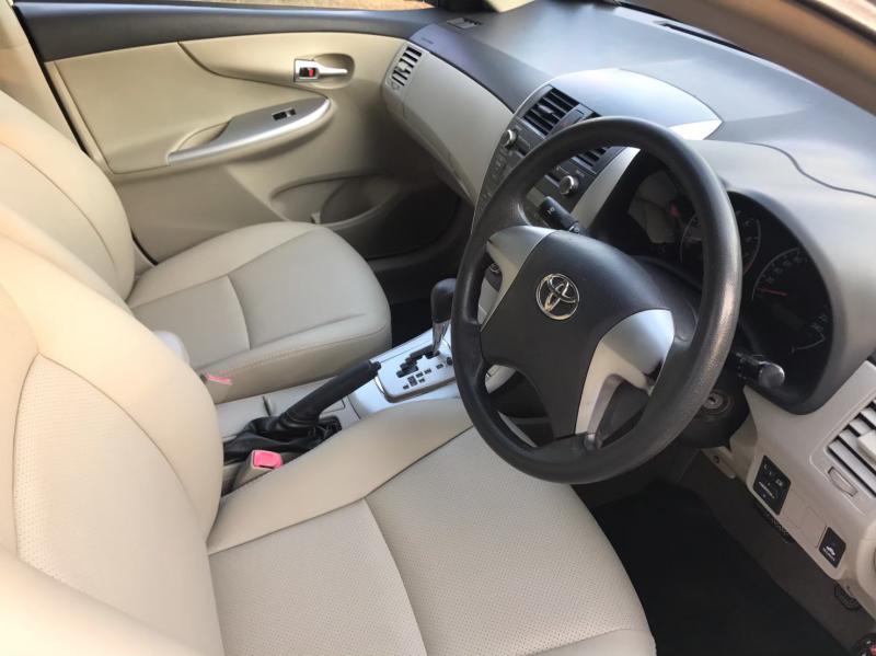 TOYOTA Corolla Altis 1.8 G AT 2011