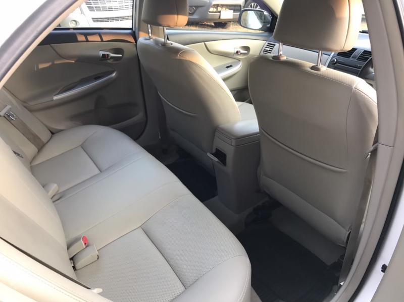 TOYOTA Corolla Altis 1.8 G AT 2011