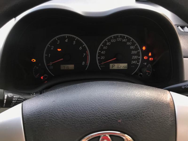 TOYOTA Corolla Altis 1.8 G AT 2011