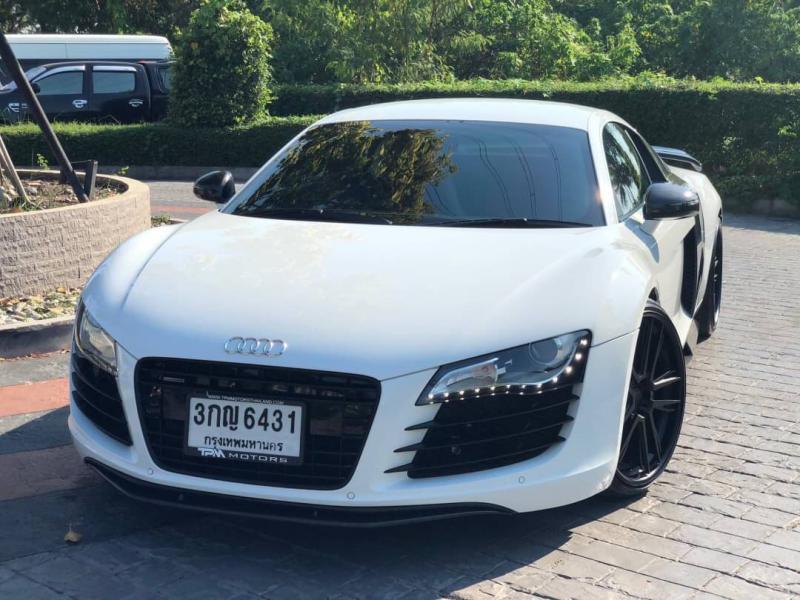 0 R8 V8 Coupe 4.2 FSI Quattro 2008