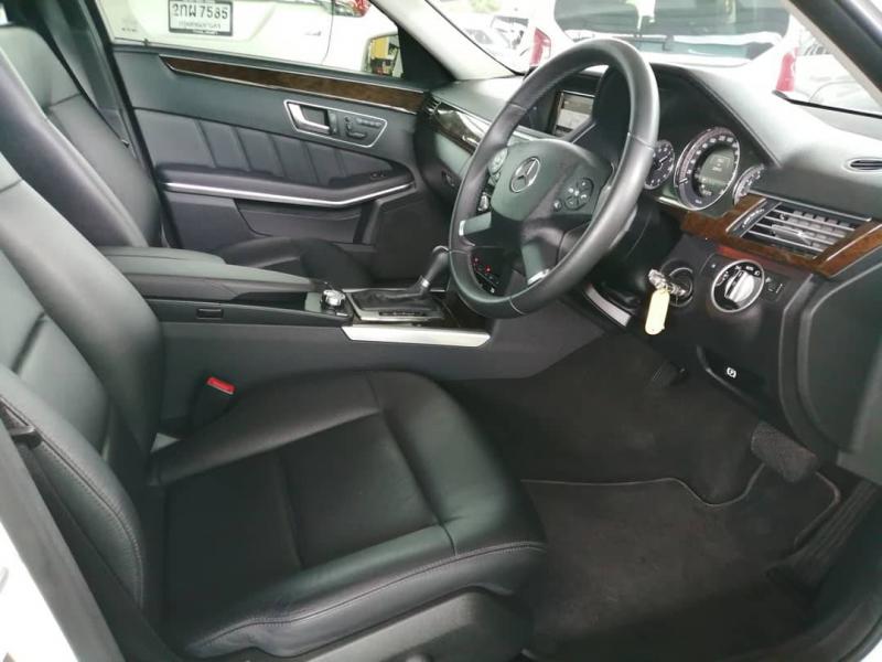 BENZ E200NGT 2013