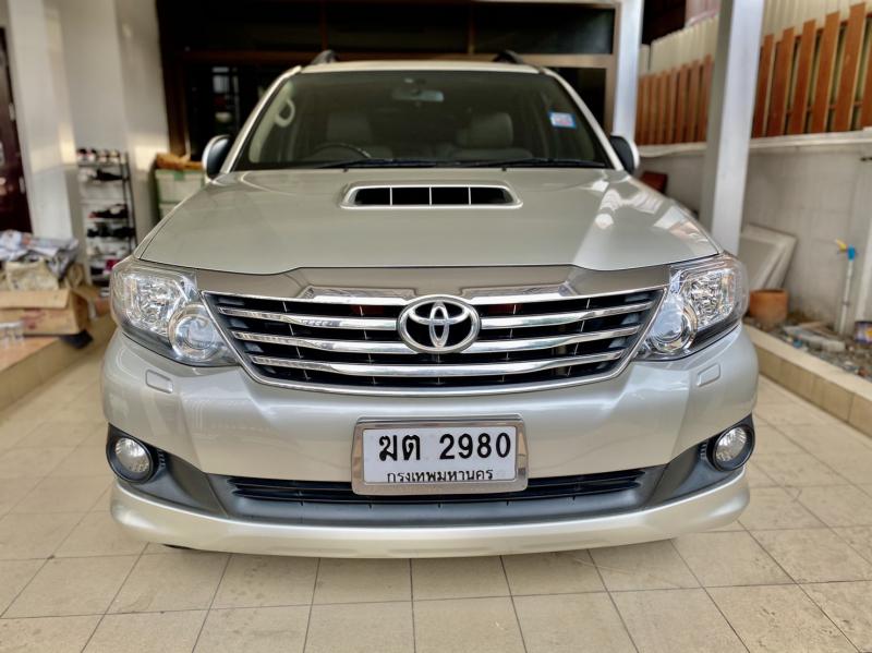 TOYOTA 3000 v 4x4 2012