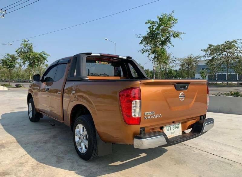 NISSAN NAVARA NP300 2.5 Mt ปี15 2015