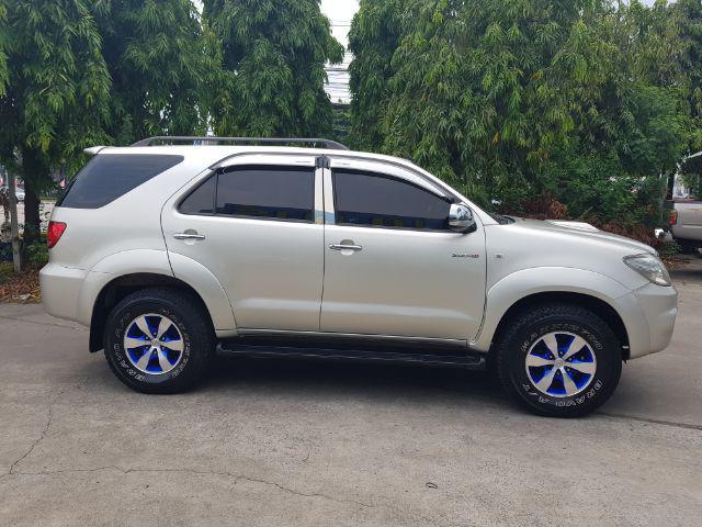 TOYOTA Fortuner 3.0 G 4WD ปี2006 2006