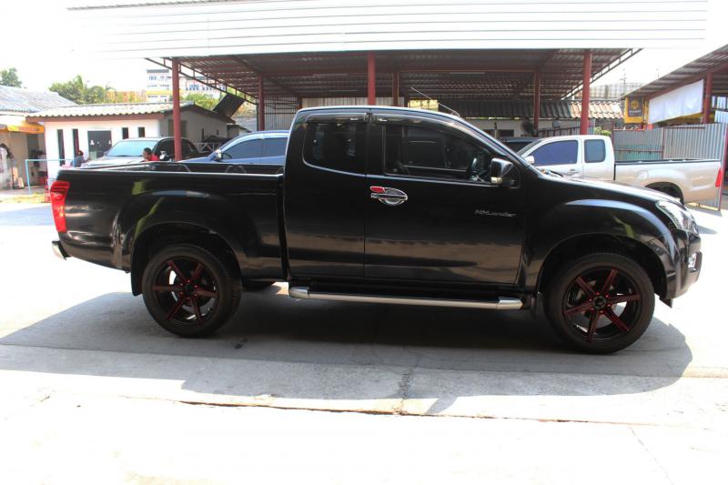 ISUZU D-MAX HI-LANDER CAB 2.5 Z Ddi vgs turbo 2015