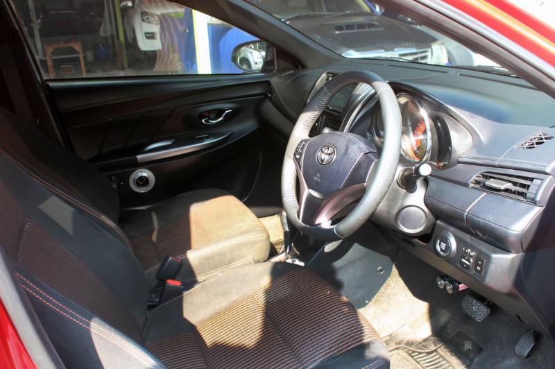 TOYOTA YARIS 1.2 G 2014