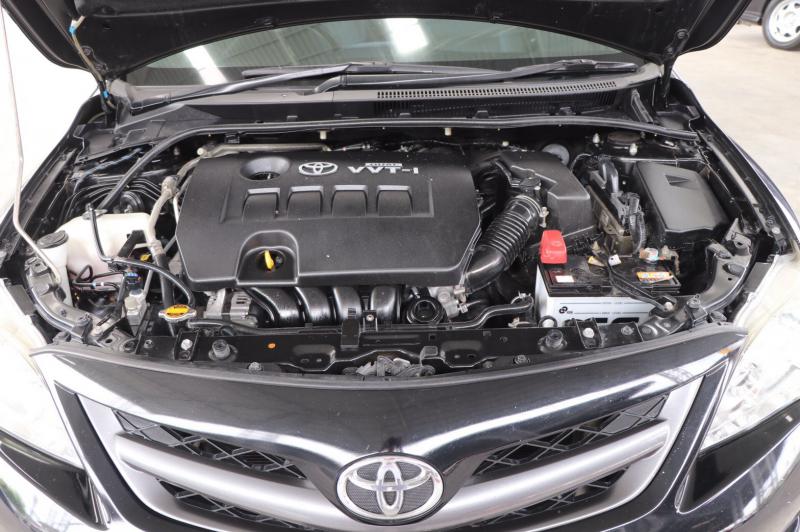 TOYOTA altis 1.8e 2013