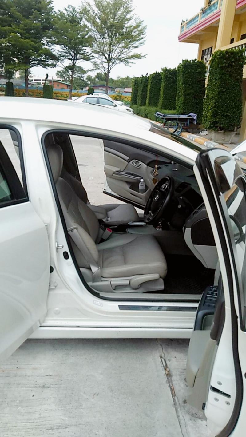 HONDA Civic Hybrid 1.5 2013