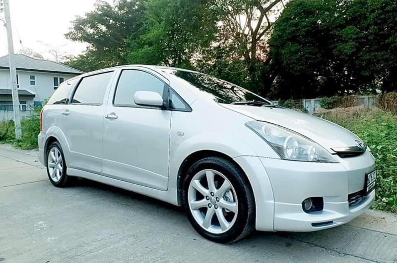 TOYOTA WISH 2.0Q 2004