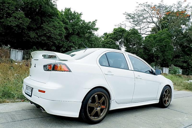 MITSUBISHI Lancer EX 1.8 2011