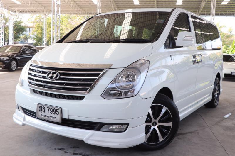 HYUNDAI GRAND STAREX 2011