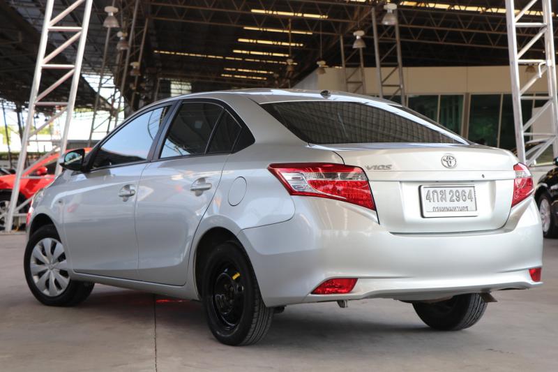 TOYOTA VIOS 1.5 J 2015
