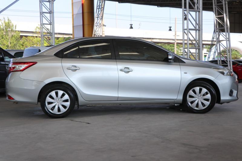 TOYOTA VIOS 1.5 J 2015