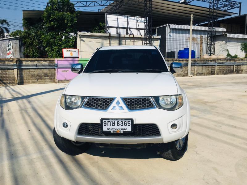 MITSUBISHI TRITON 2014