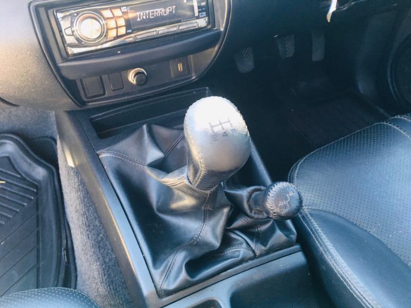 MITSUBISHI TRITON 2014