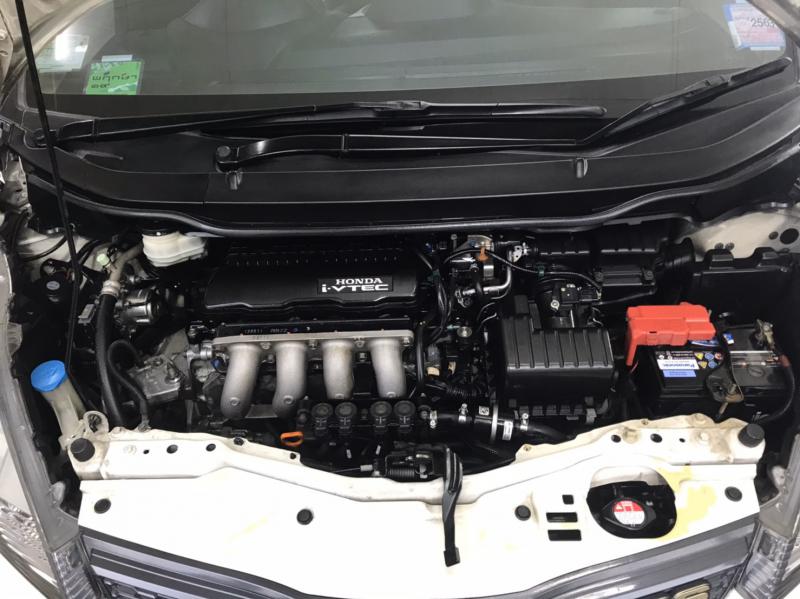 HONDA Jazz SV i-VTEC ตัวท็อป ปี 2012 2012