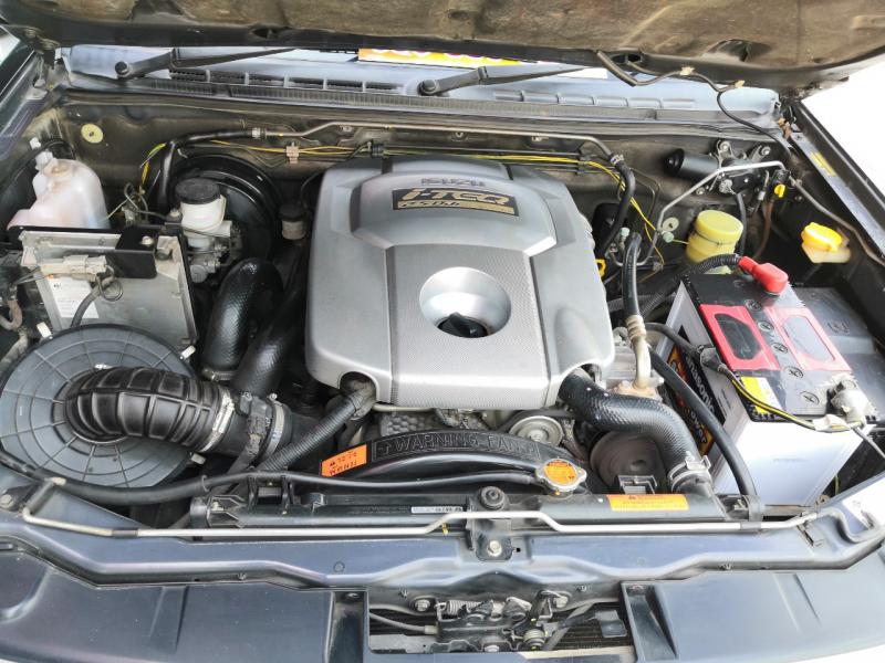 ISUZU DMAX 2011