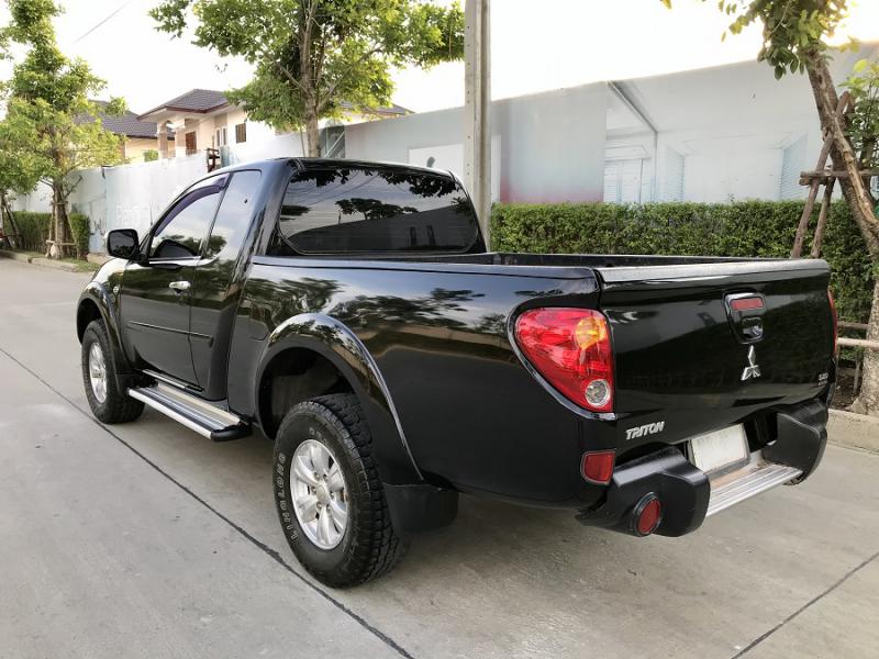 MITSUBISHI 2.5glx plus  2013
