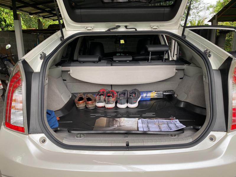 TOYOTA PRIUS 1.8 HYBRID 2013