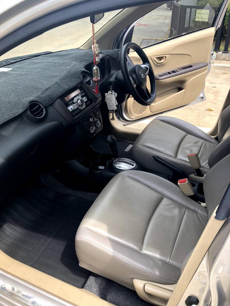 HONDA Brio Amaze 1.2 V Top 2013