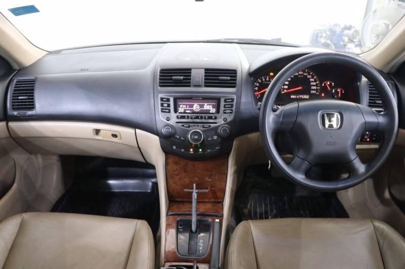 HONDA accord 2.0e a/t 2005