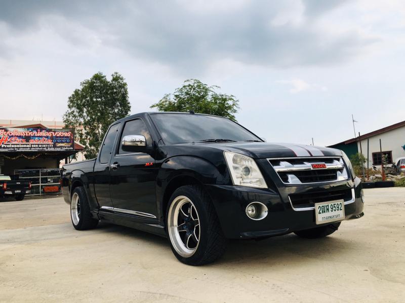 ISUZU DMAX 2011