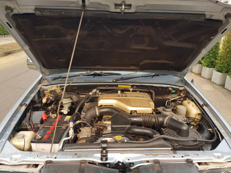 ISUZU Dragon Eye Cap 4x4 2000