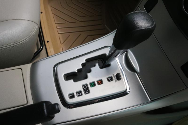 TOYOTA ALTIS รุ่น E-CNG 2010