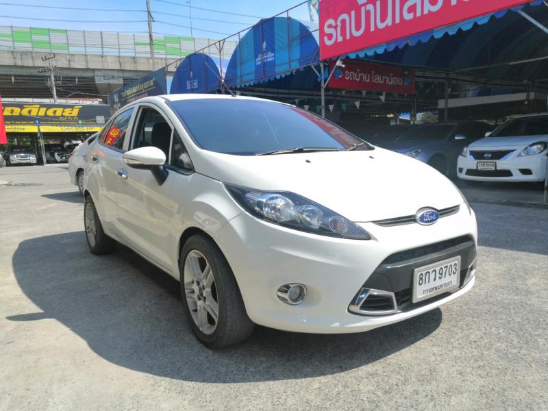 FORD fiesta 2013